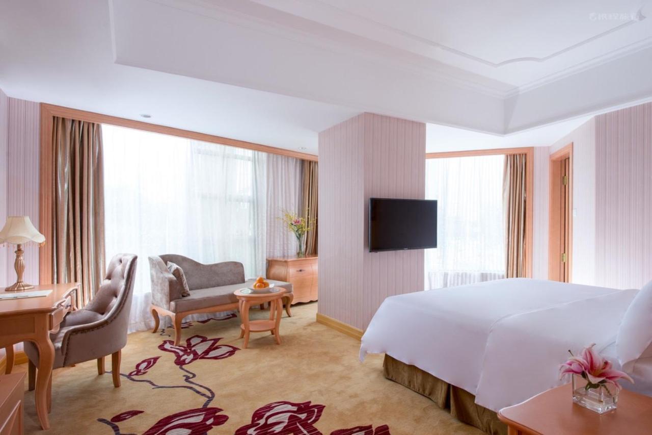 Vienna Hotel Shenzhen Unitown Exterior photo